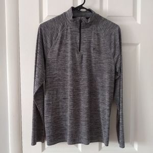 Old Navy Active Long Sleeved Gray Top